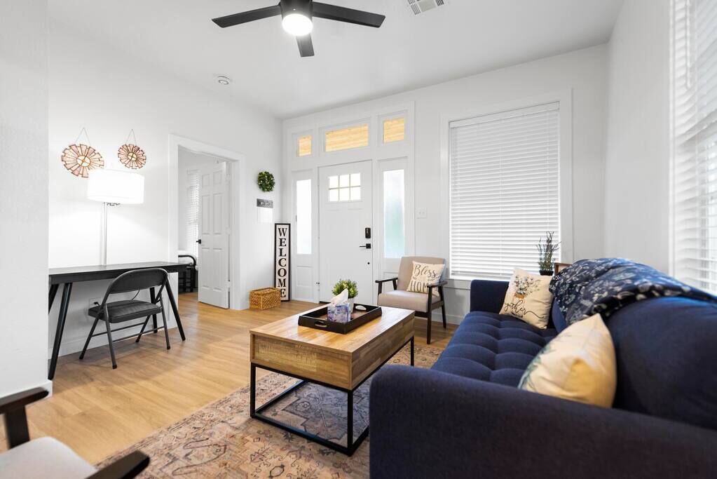Photo of Livingroom in Waco