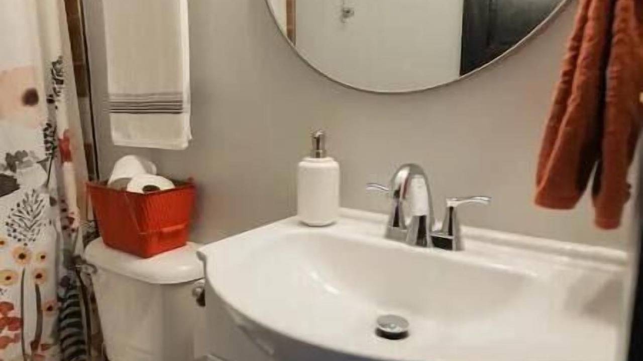 Photo of Bathroom in Jamestown