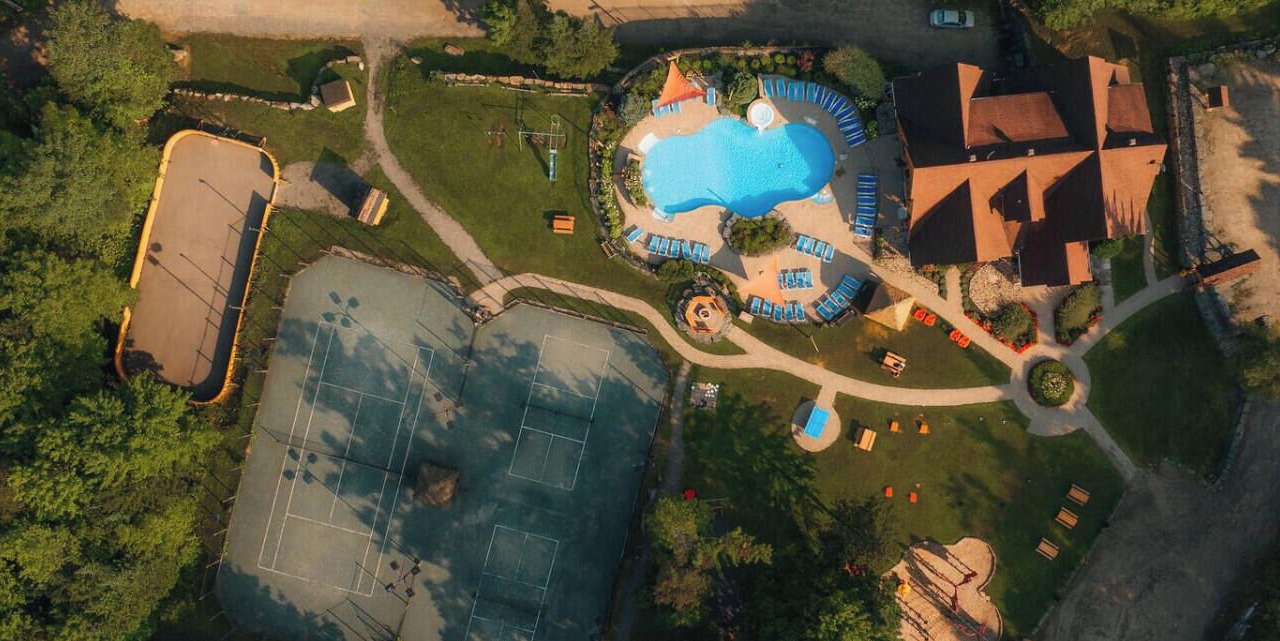 Photo of Outdoor in Fiddler Lake Resort