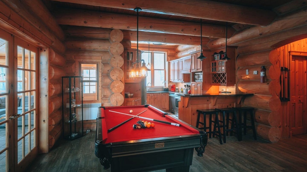 Photo of Bedroom in Fiddler Lake Resort