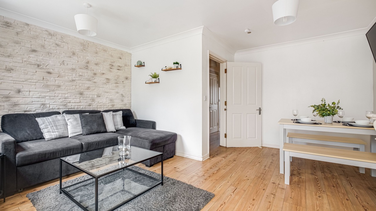 Photo of Livingroom in Bedford