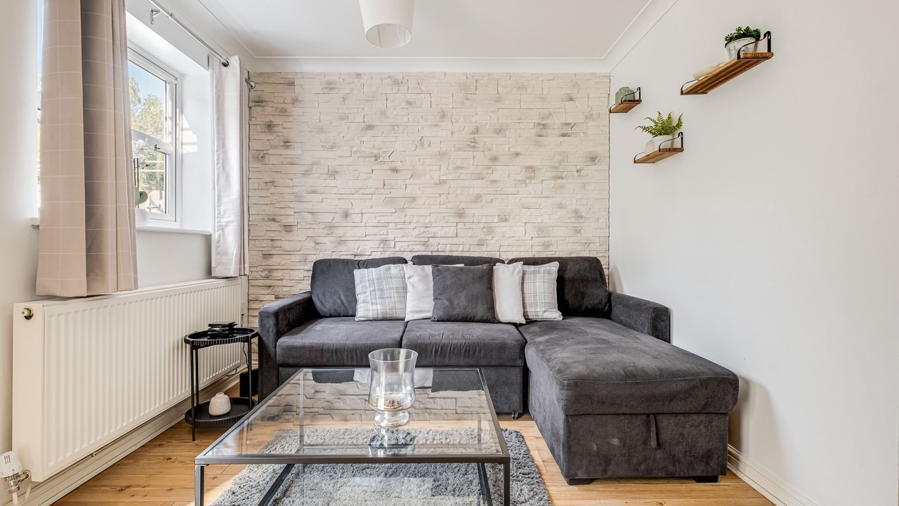 Photo of Livingroom in Bedford