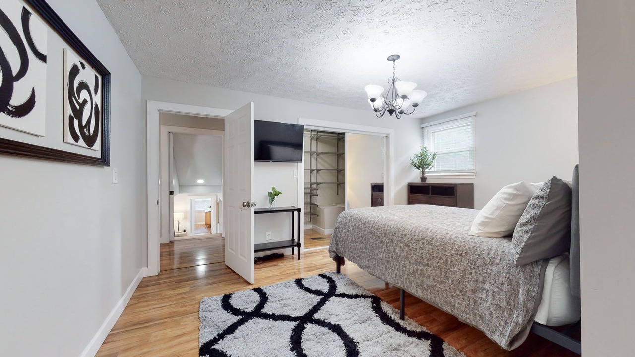 Photo of Bedroom in Merry Oaks