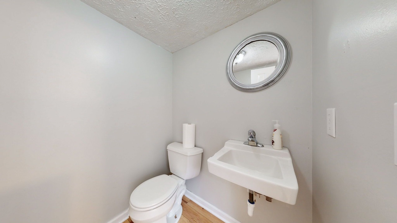 Photo of Bathroom in Merry Oaks
