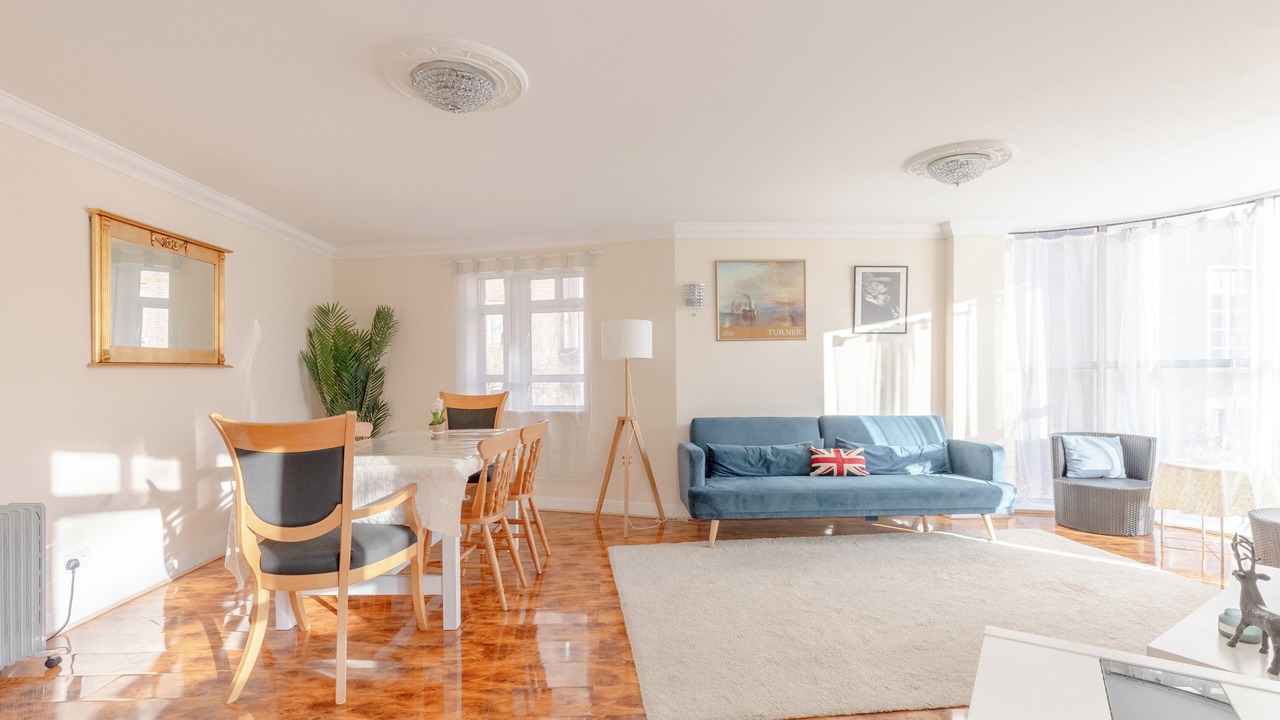 Photo of Livingroom in Vincent Square