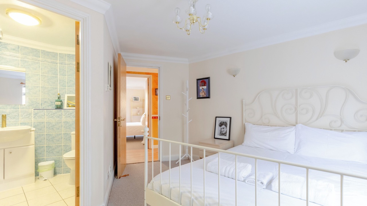 Photo of Bedroom in Vincent Square