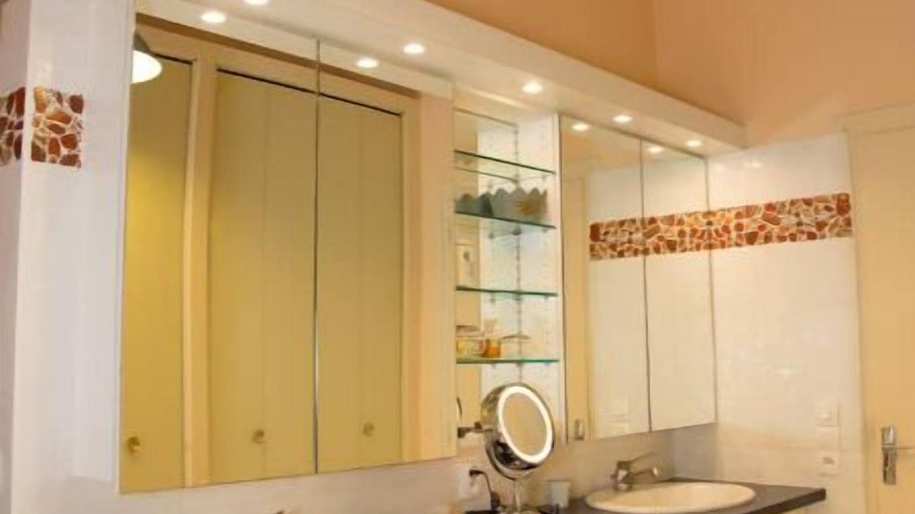 Photo of Bathroom in Tilly-sur-Seulles