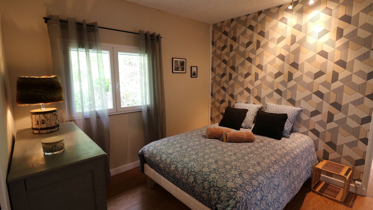 Photo of Bedroom in Rochefort-sur-Nenon