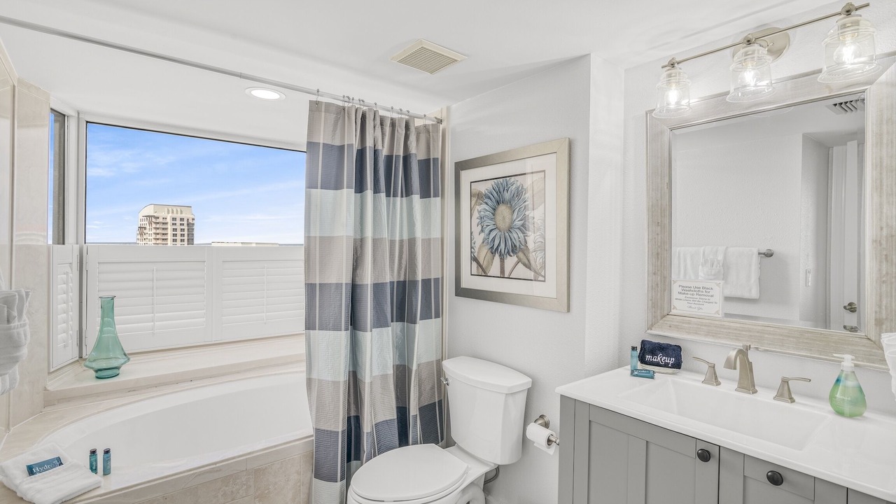 Photo of Bathroom in Sandestin