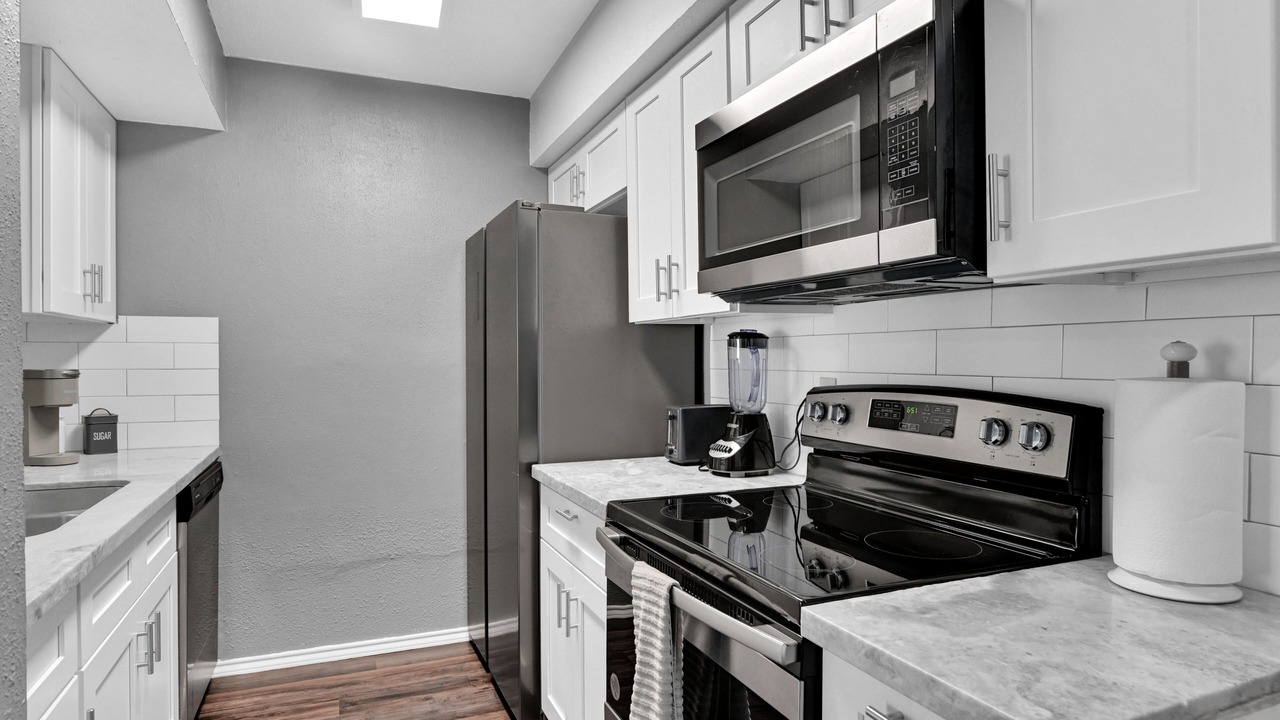 Photo of Kitchen in Greater Greenspoint