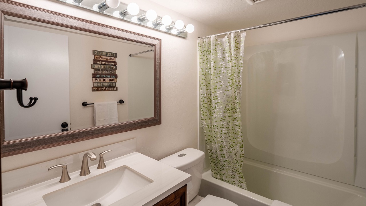 Photo of Bathroom in Carnelian Woods