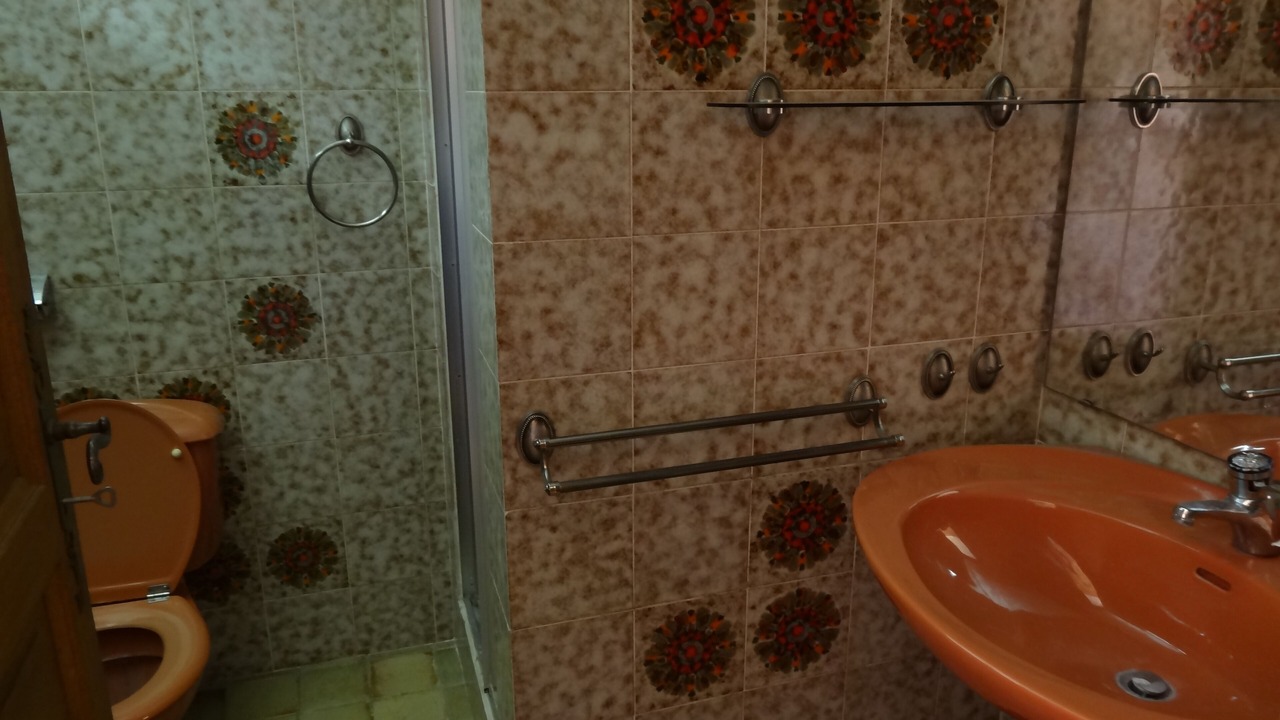Photo of Bathroom in Tourtour