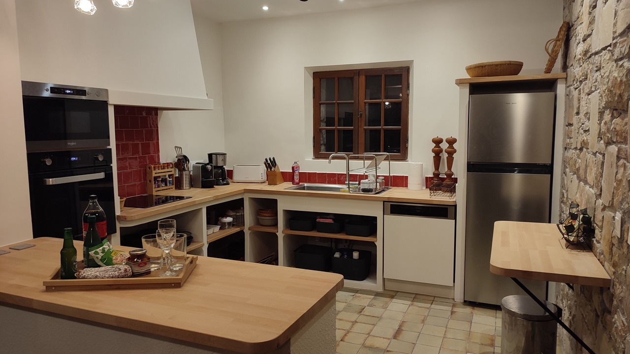 Photo of Kitchen in Tourtour