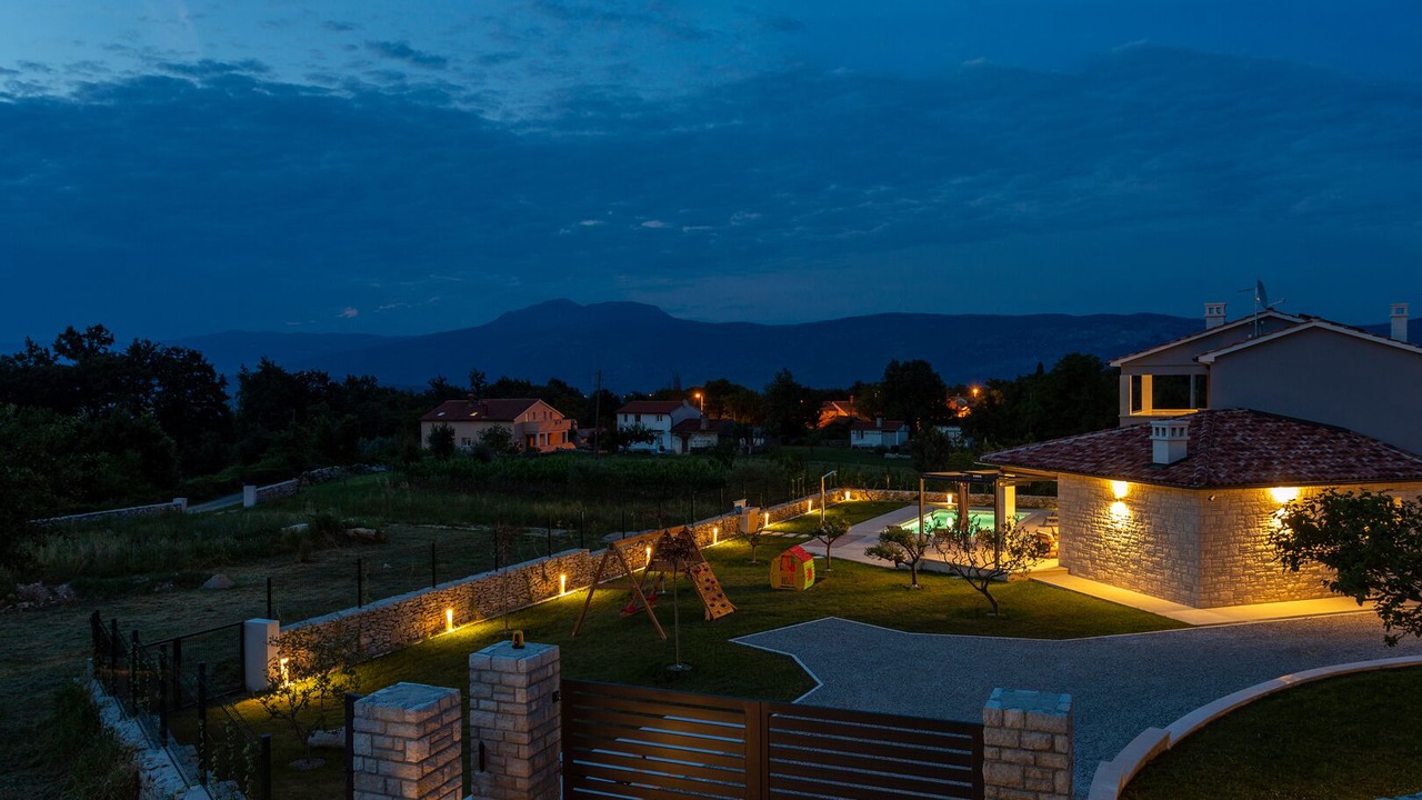 Photo of Outdoor in Sumber