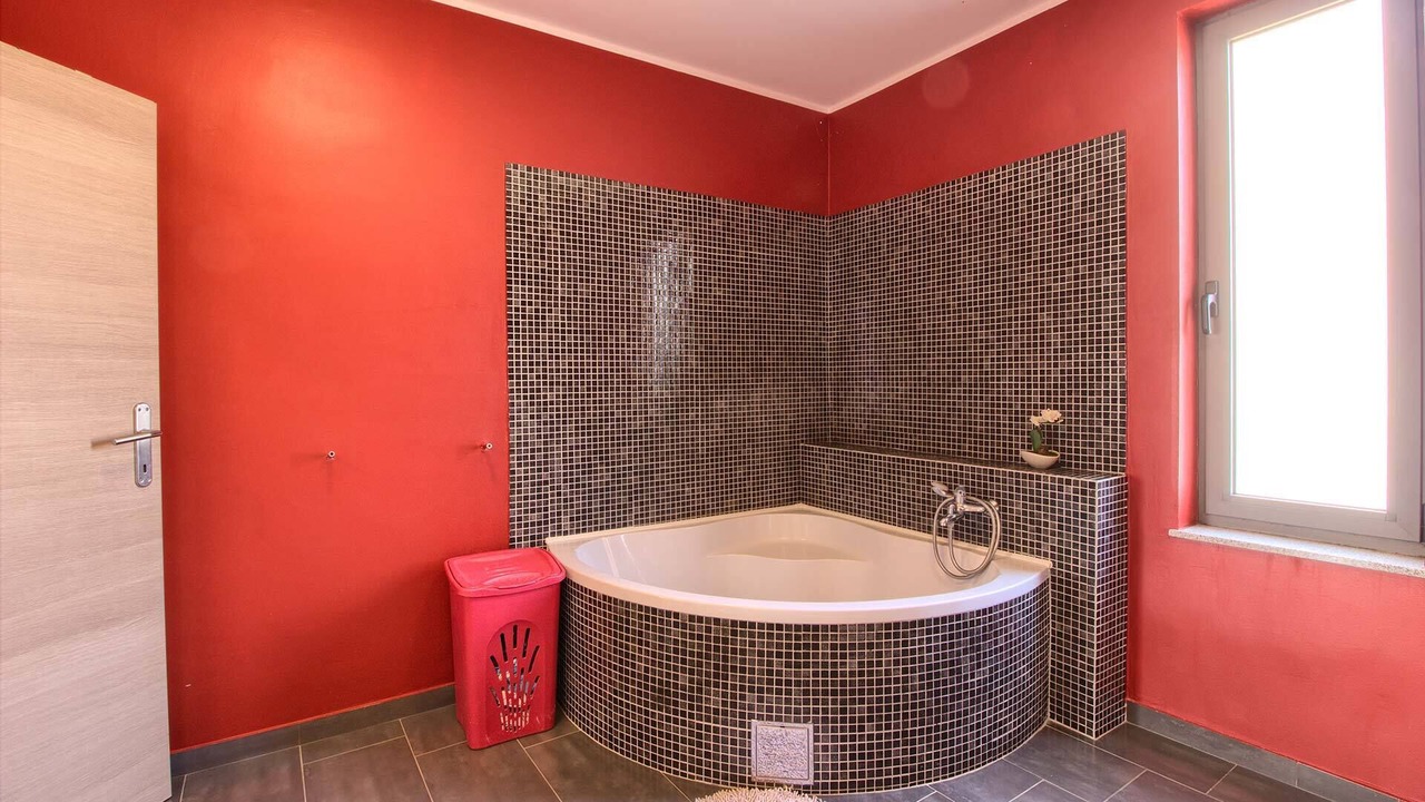 Photo of Bathroom in Skatari