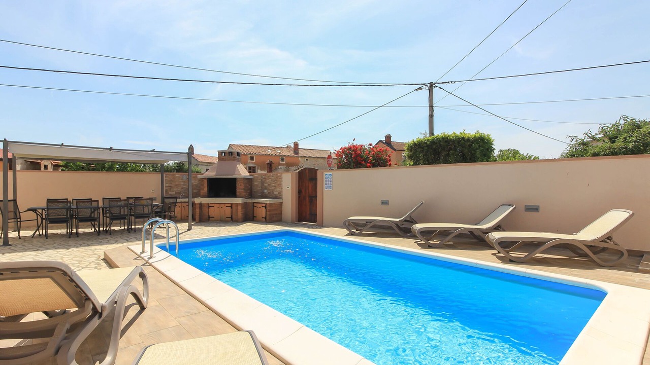 Photo of Outdoor in Valtura