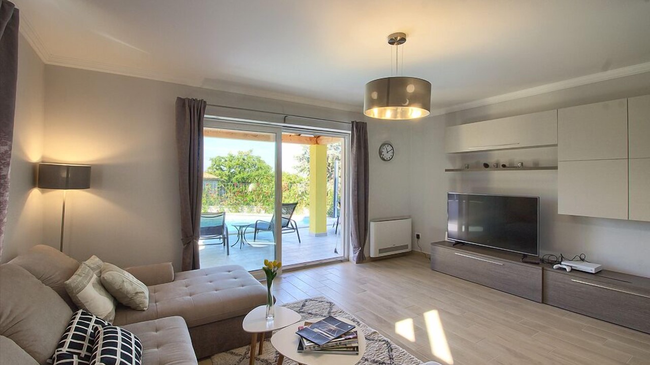 Photo of Livingroom in Mugeba
