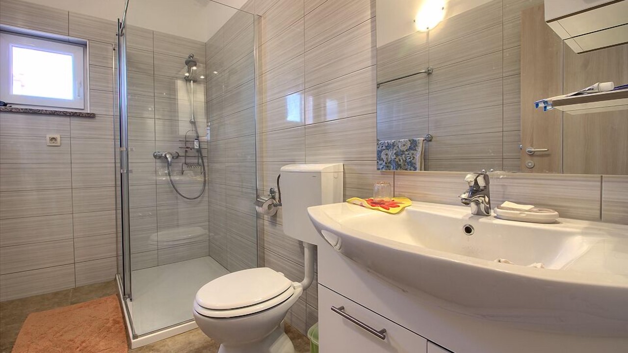 Photo of Bathroom in Paradiz