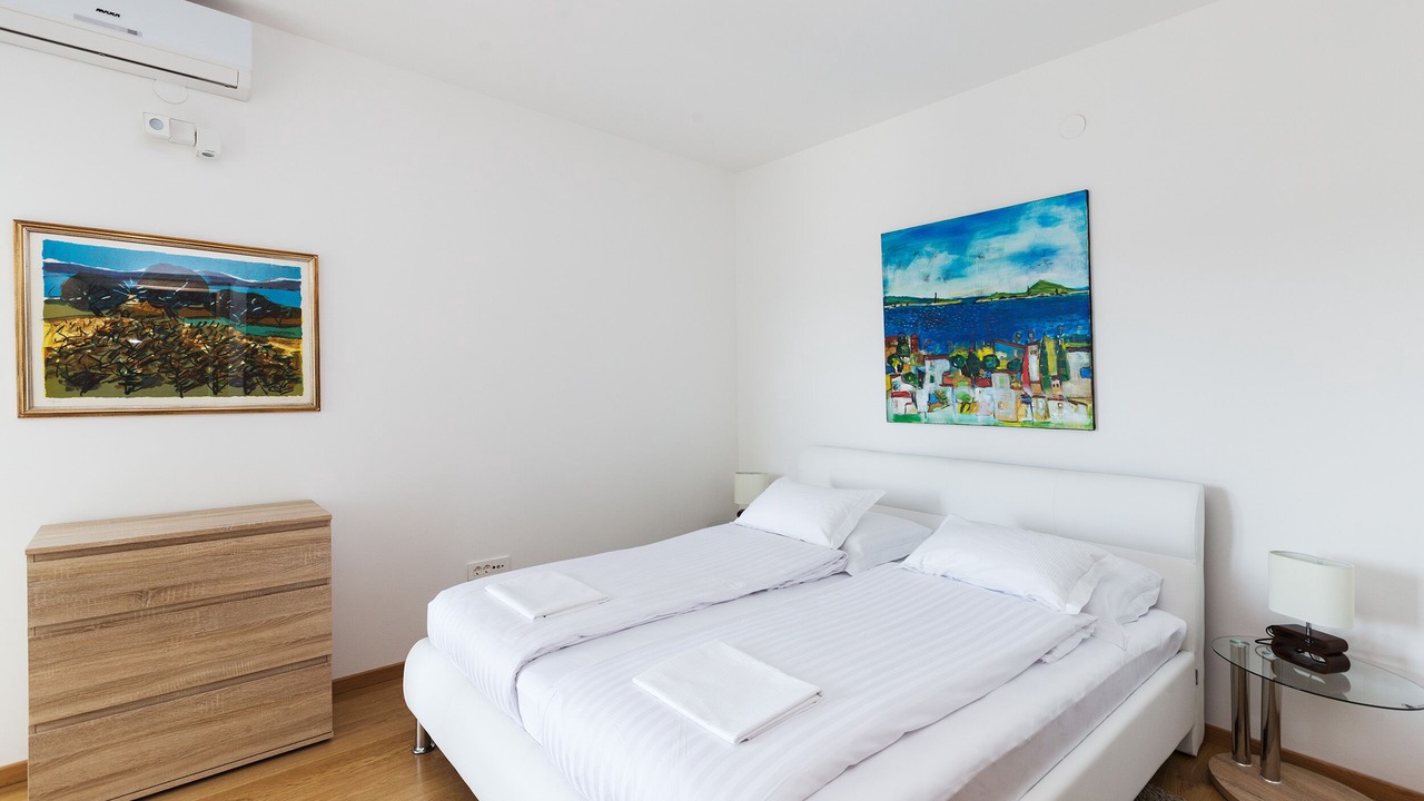 Photo of Bedroom in Punat