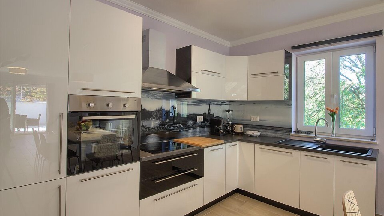 Photo of Kitchen in Mugeba