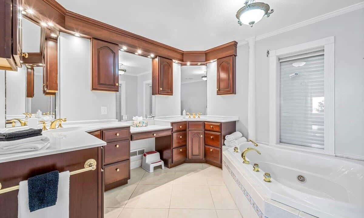 Photo of Bathroom in Sanders