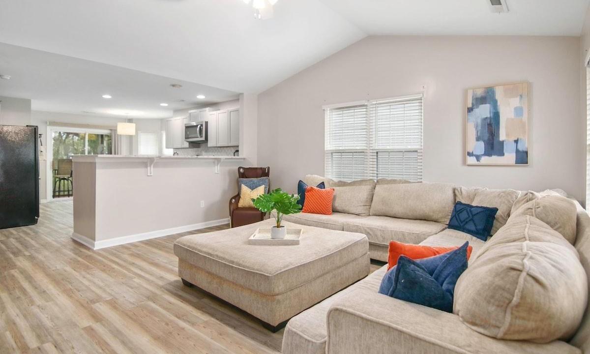 Photo of Livingroom in Charleston