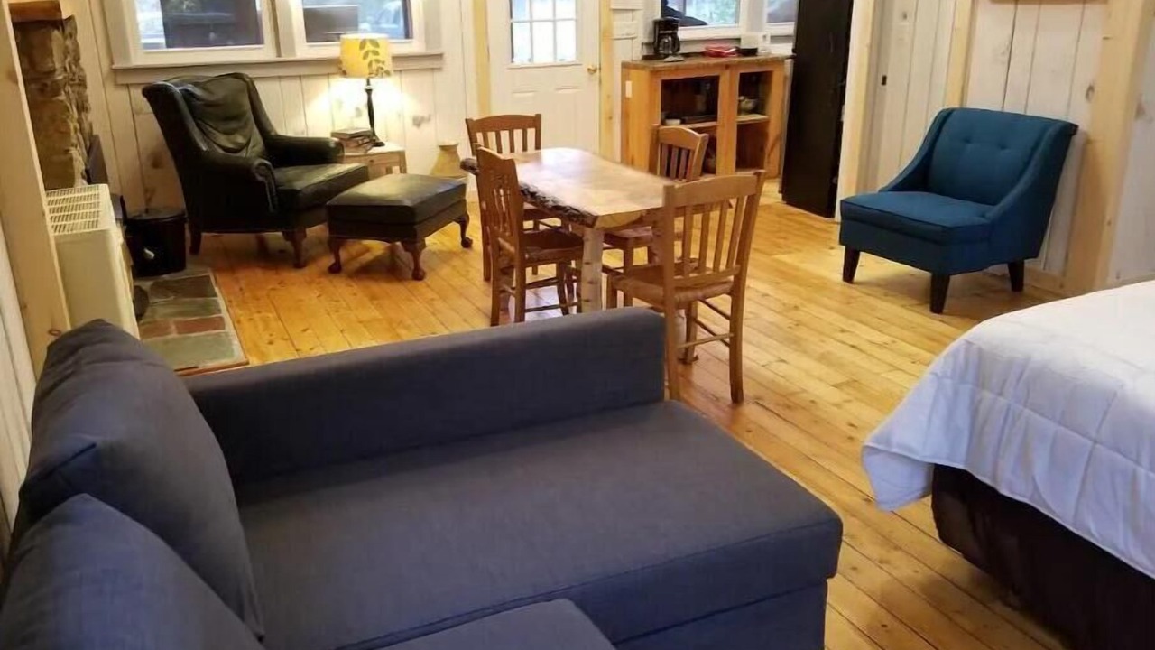 Photo of Livingroom in Johnsburg