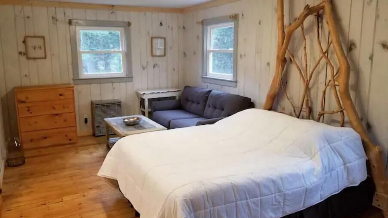 Photo of Bedroom in Johnsburg