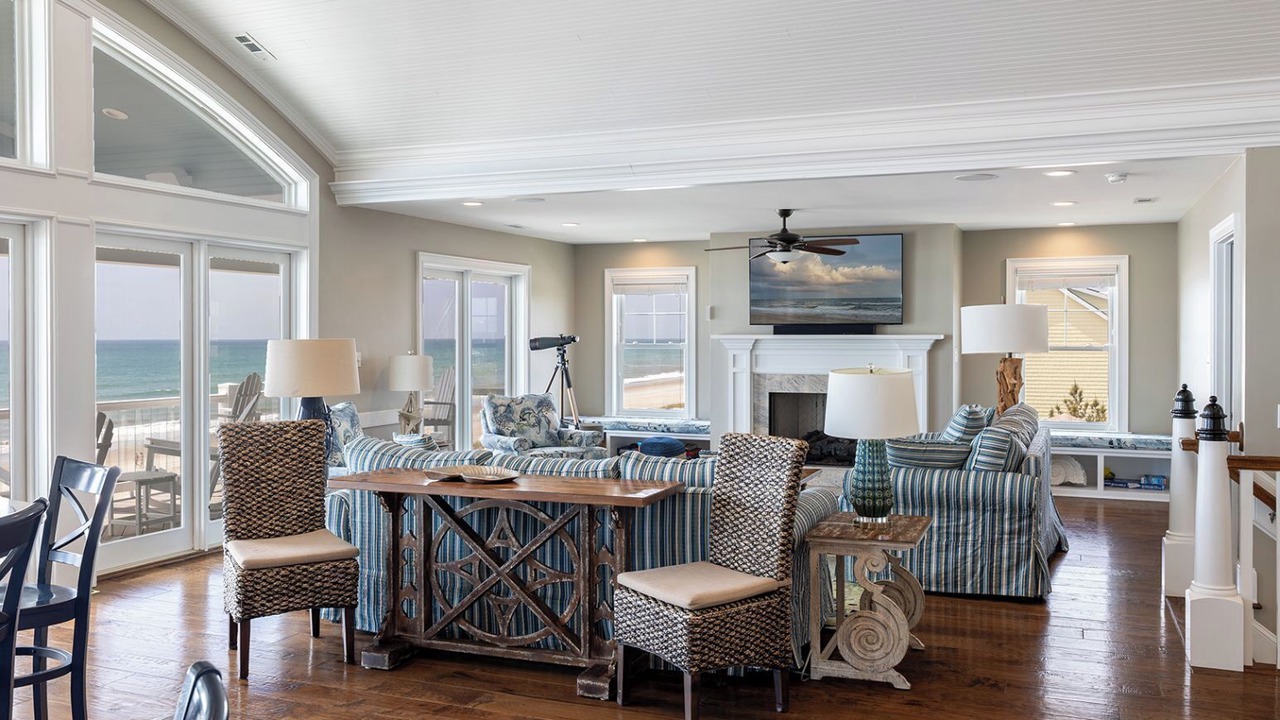 Photo of Livingroom in Emerald Isle