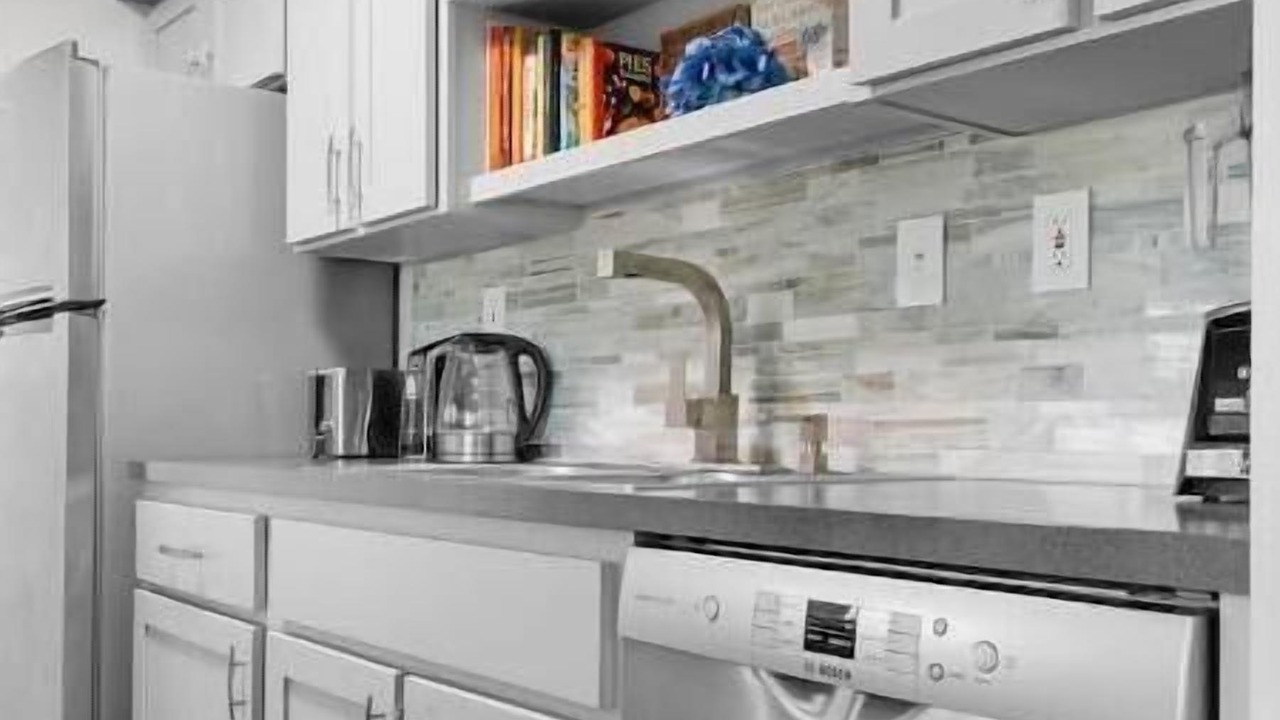 Photo of Kitchen in South Side