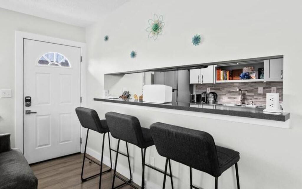 Photo of Others in South Side