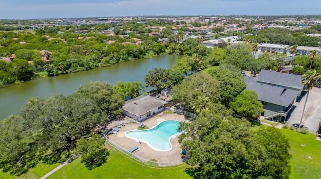 Photo of Outdoor in South Side