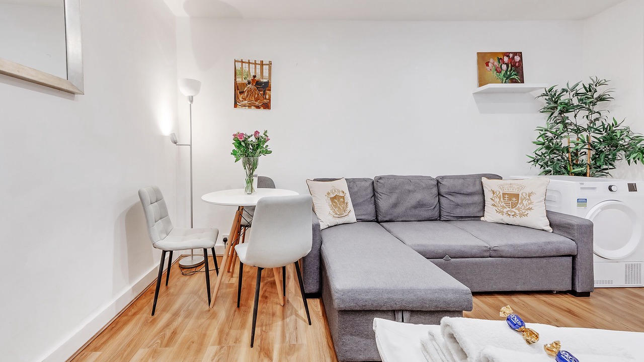 Photo of Livingroom in St. Johns Wood