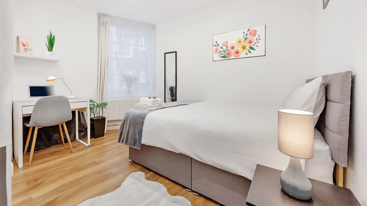 Photo of Bedroom in St. Johns Wood