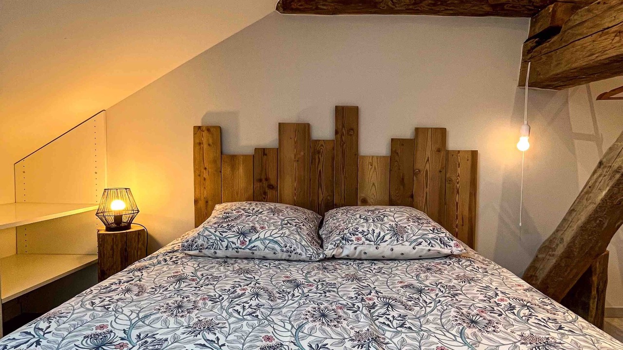Photo of Bedroom in Mercury