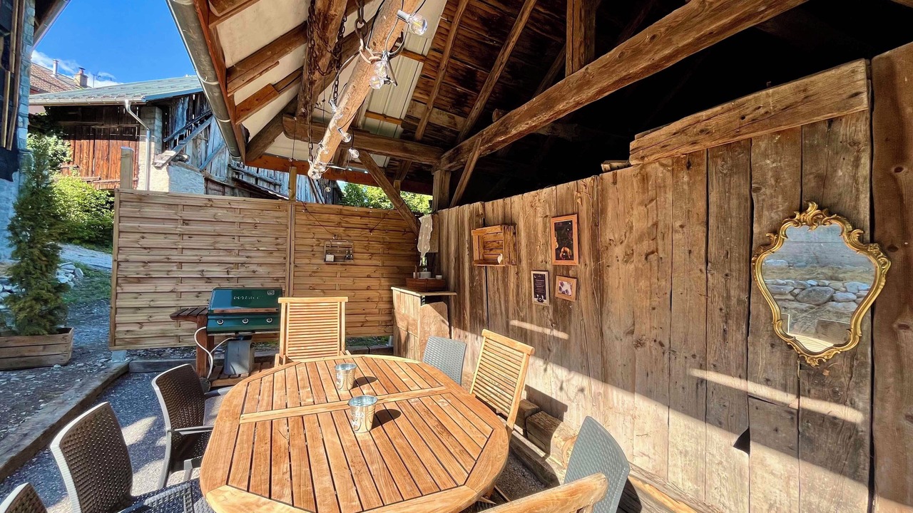 Photo of Outdoor in Mercury