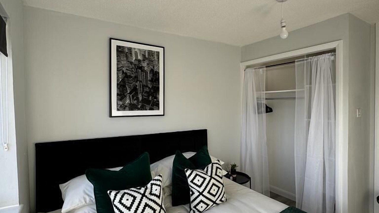 Photo of Others in Borehamwood