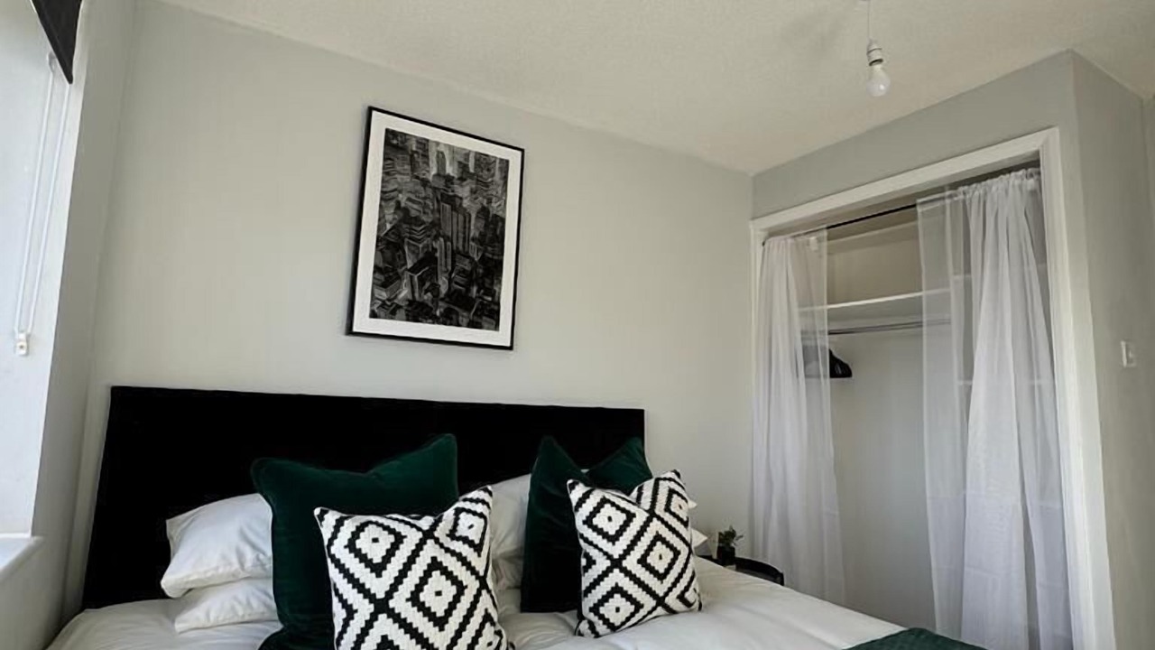 Photo of Others in Borehamwood