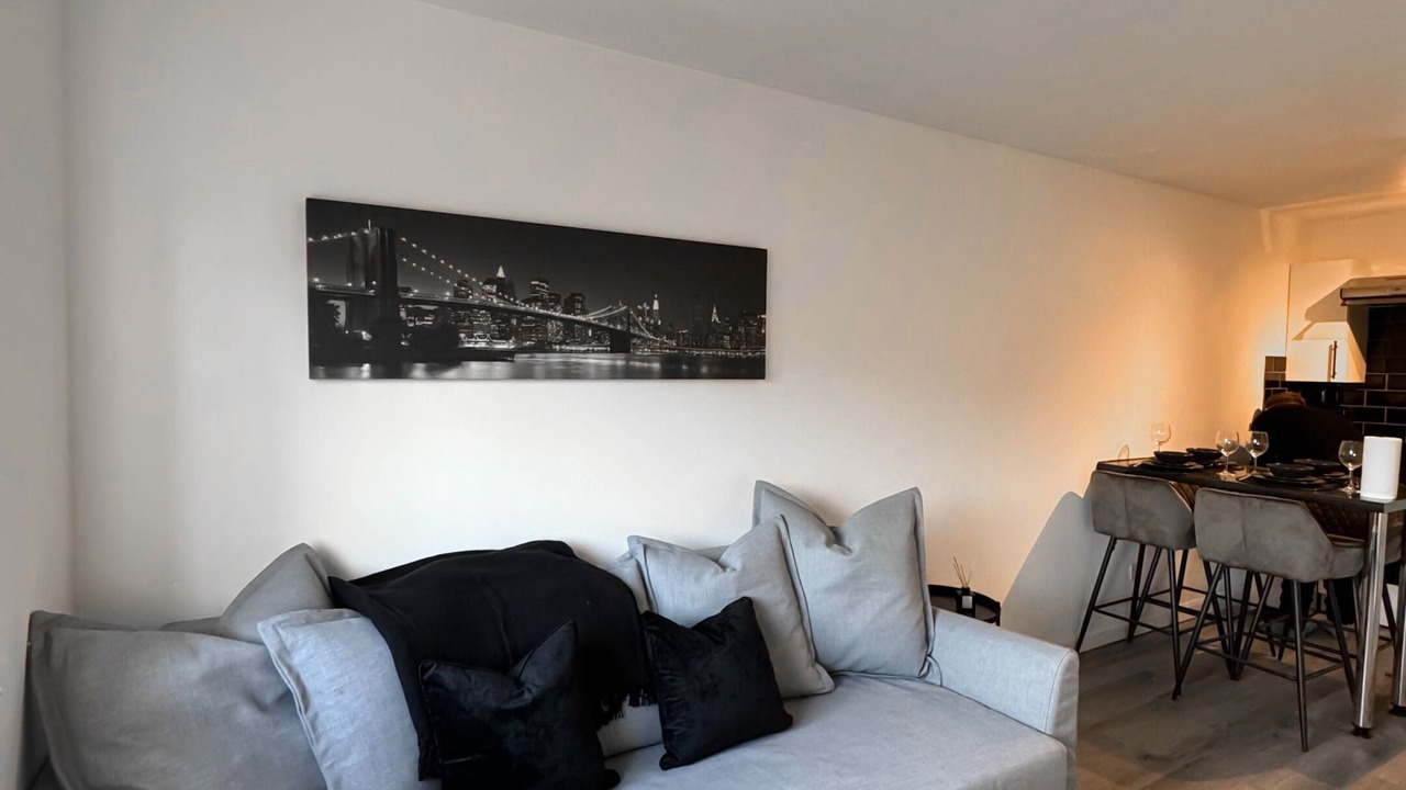 Photo of Bedroom in Borehamwood