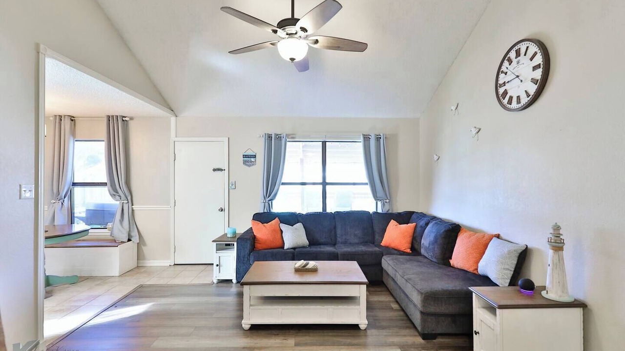 Photo of Livingroom in Abilene