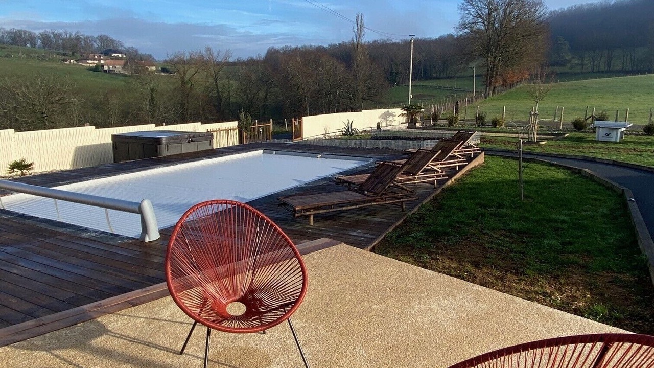 Photo of Patio Balcony in Lissac-sur-Couze