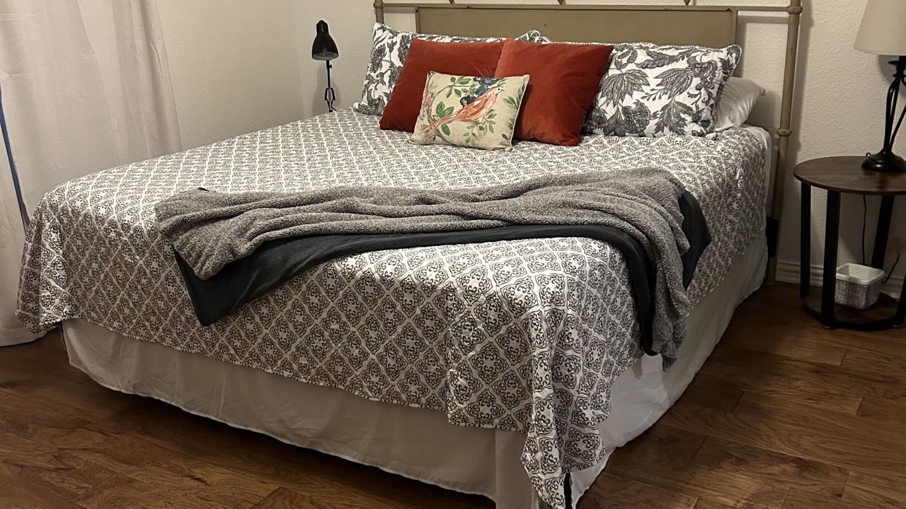 Photo of Bedroom in Eureka