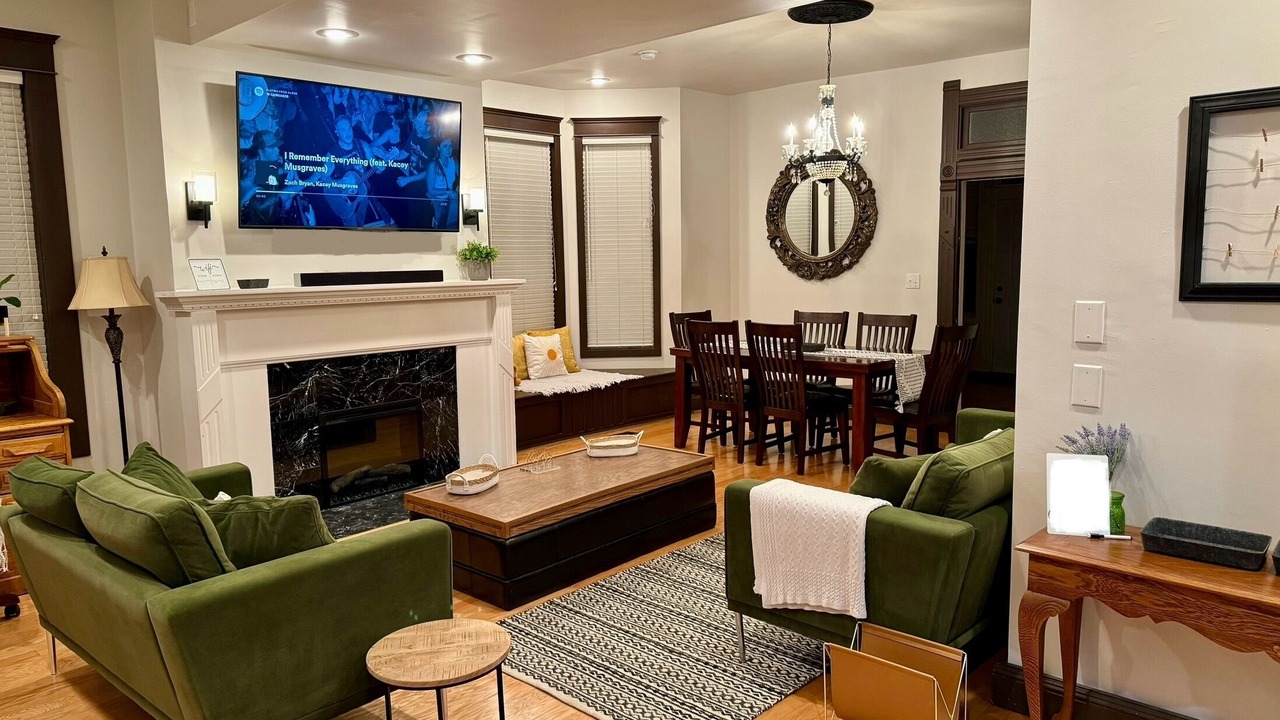 Photo of Livingroom in Webb City