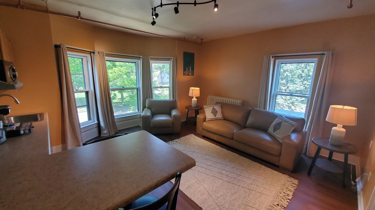 Photo of Livingroom in Laurium