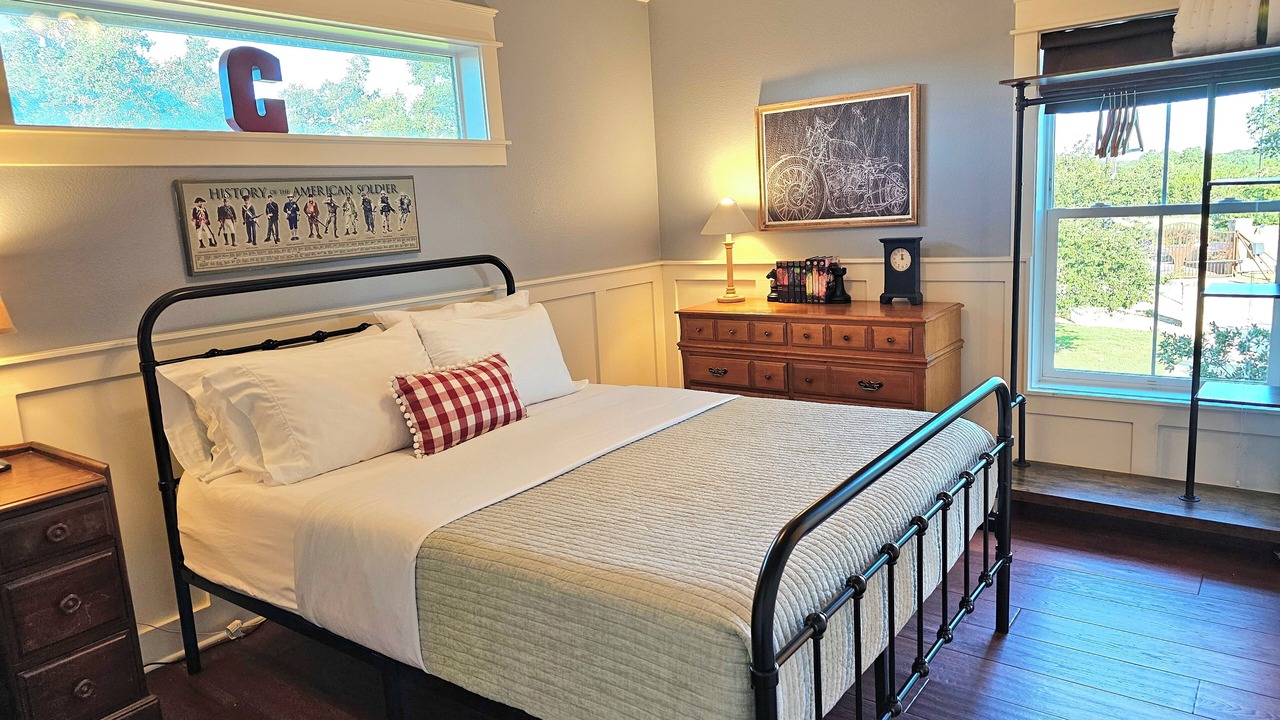 Photo of Bedroom in Georgetown