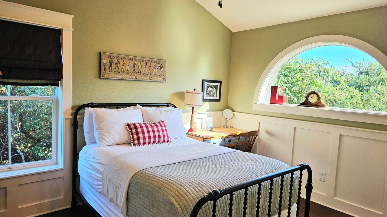 Photo of Bedroom in Georgetown