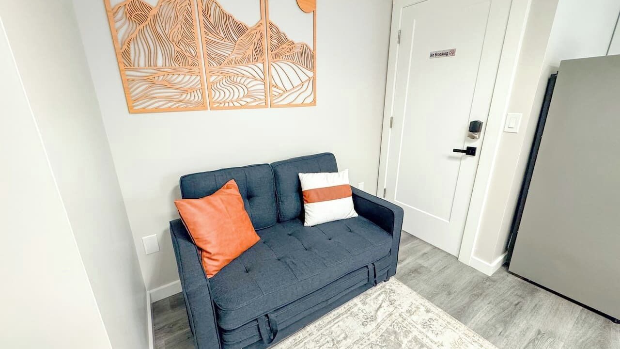 Photo of Livingroom in North Ironbound