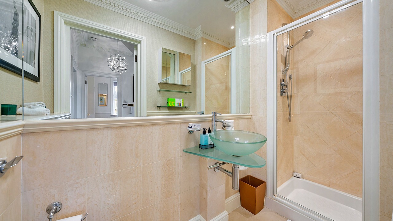 Photo of Bathroom in Frognal and Fitzjohns