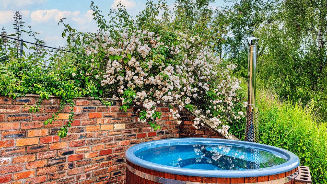 Photo of Outdoor in Monmouth