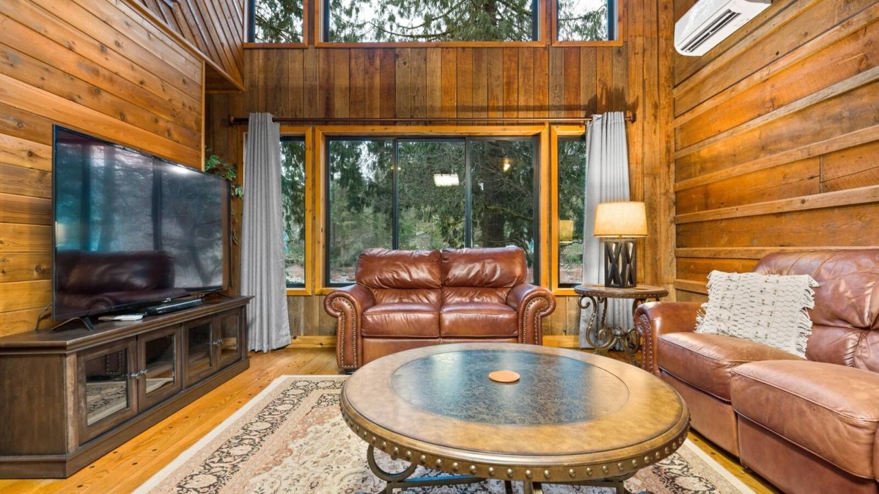 Photo of Livingroom in Sandy